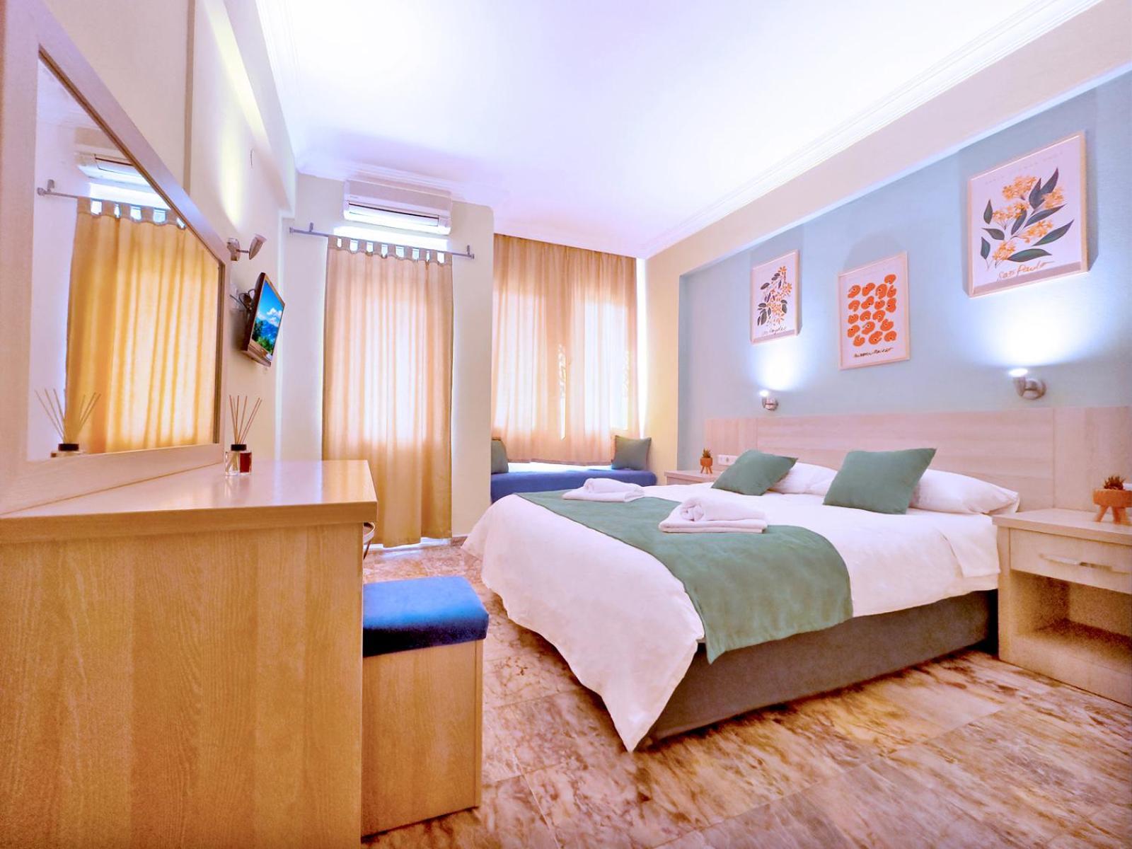 Native Hotel Fethiye Esterno foto
