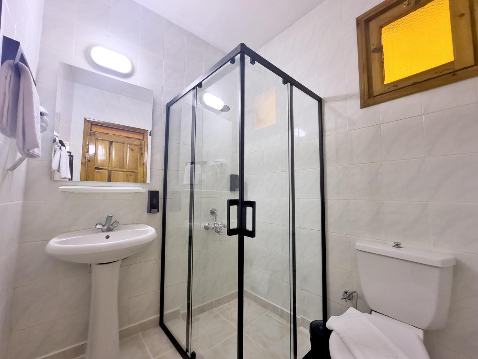 Native Hotel Fethiye Esterno foto
