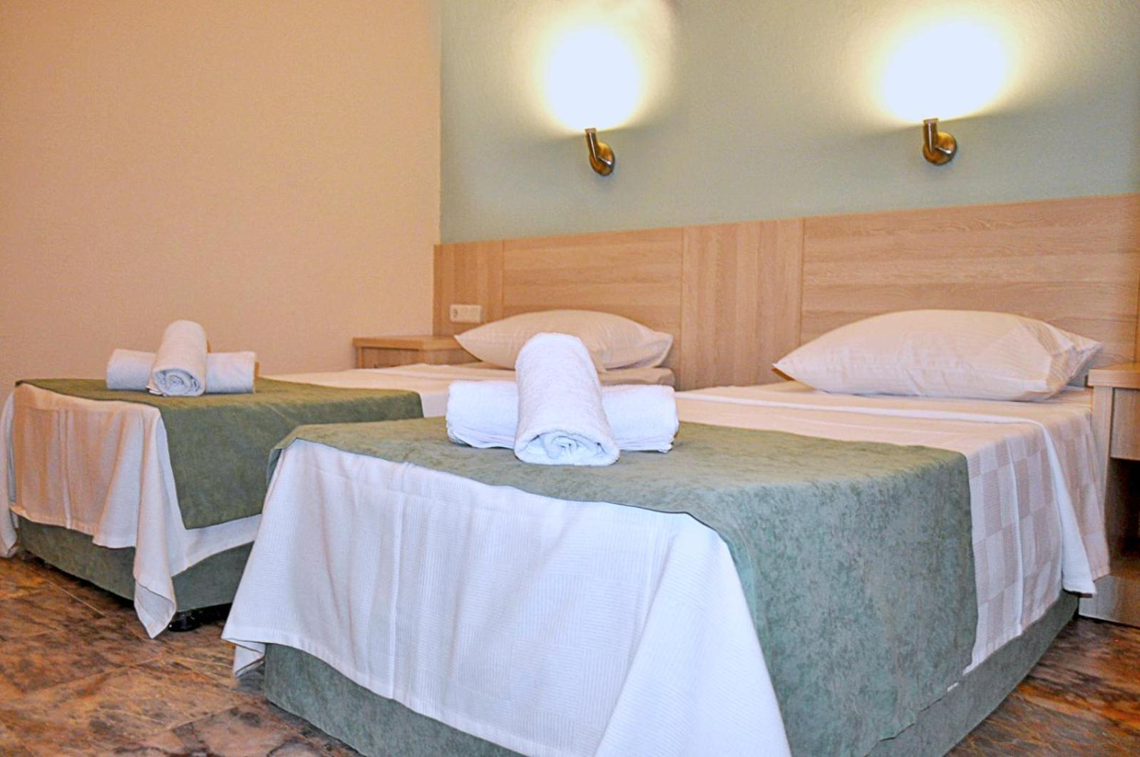 Native Hotel Fethiye Esterno foto