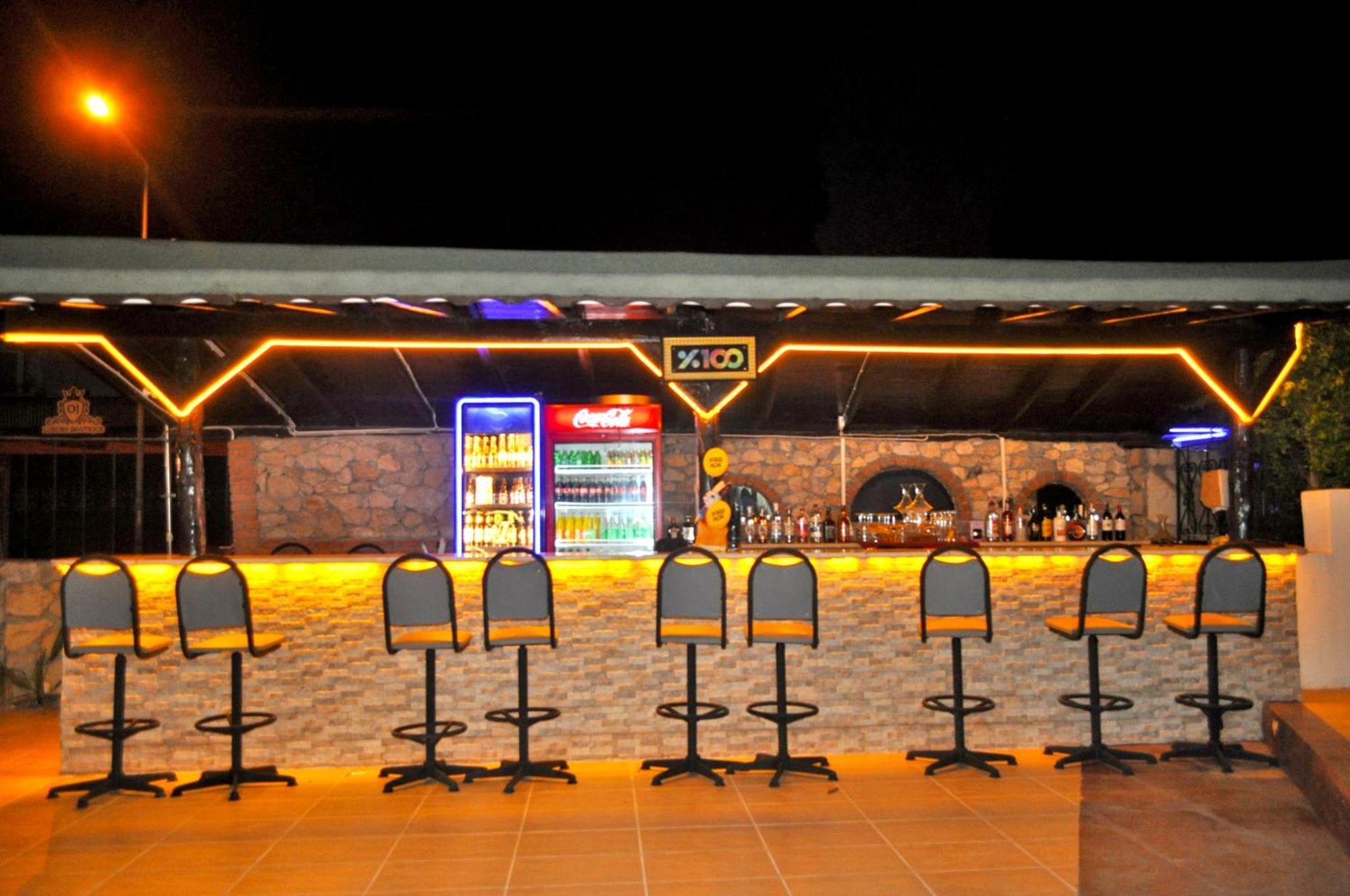 Native Hotel Fethiye Esterno foto